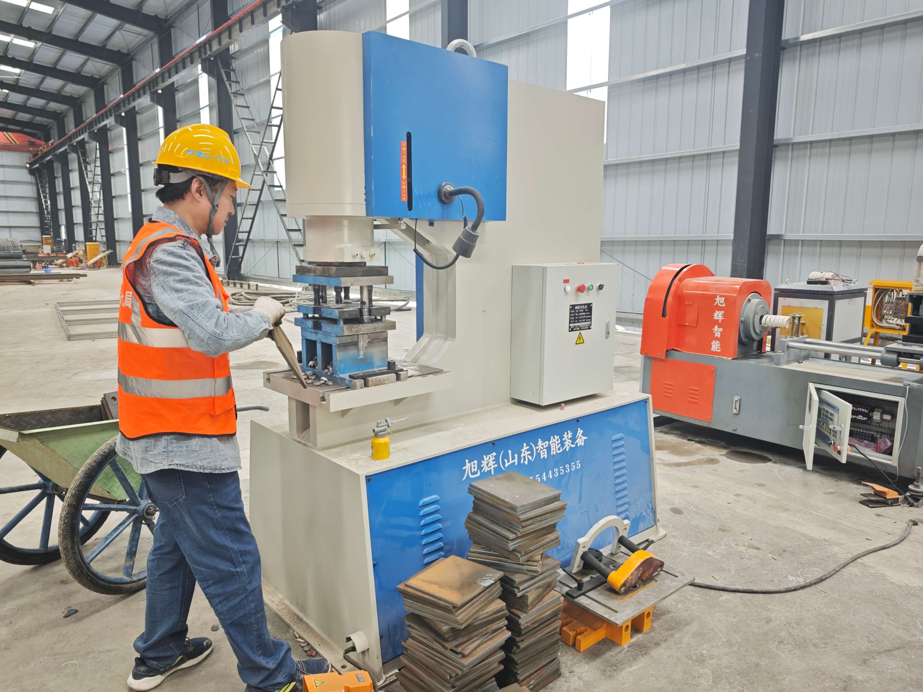 Industrial CNC punching machine for construction
