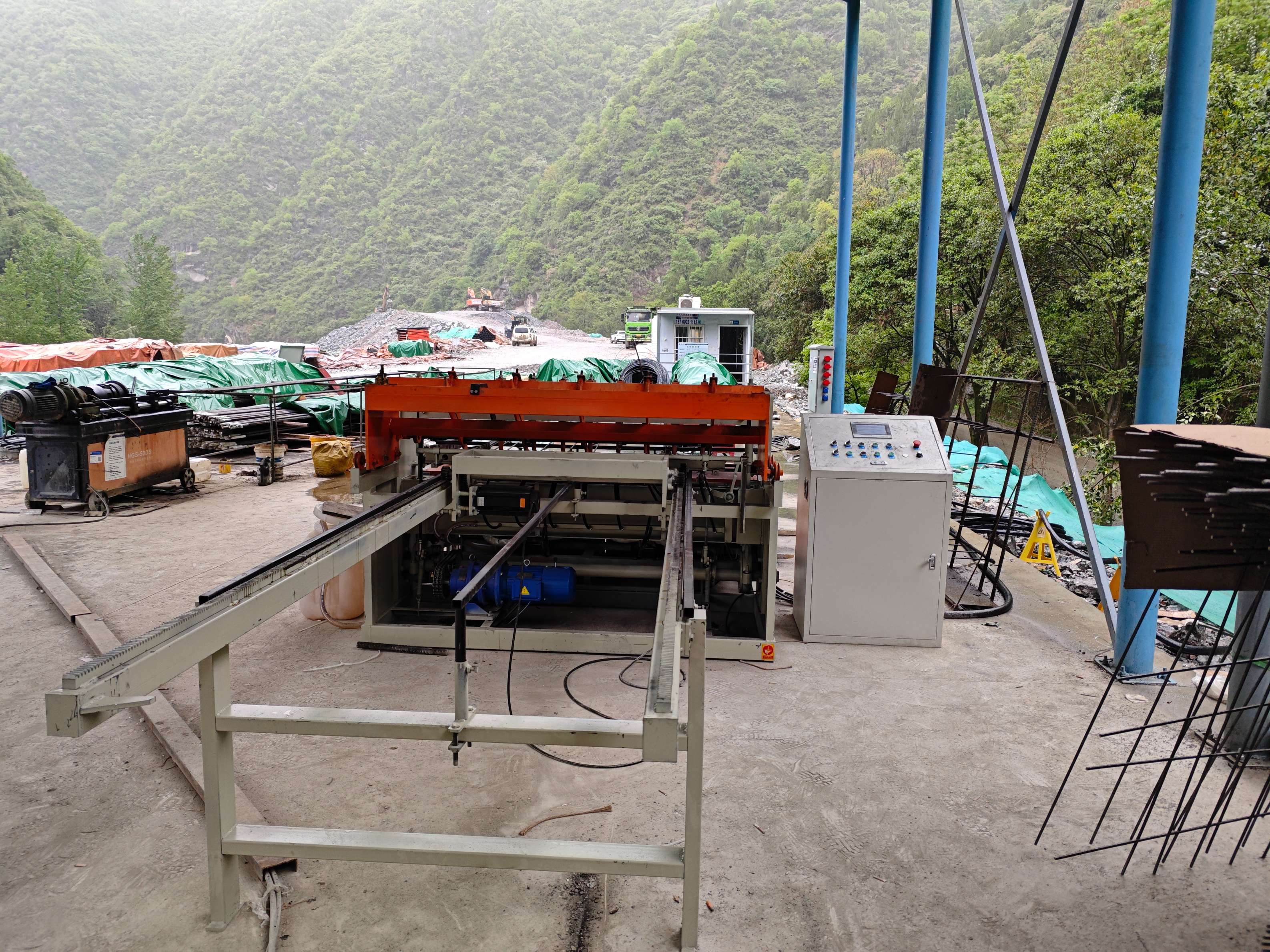CNC steel mesh welding production line factory