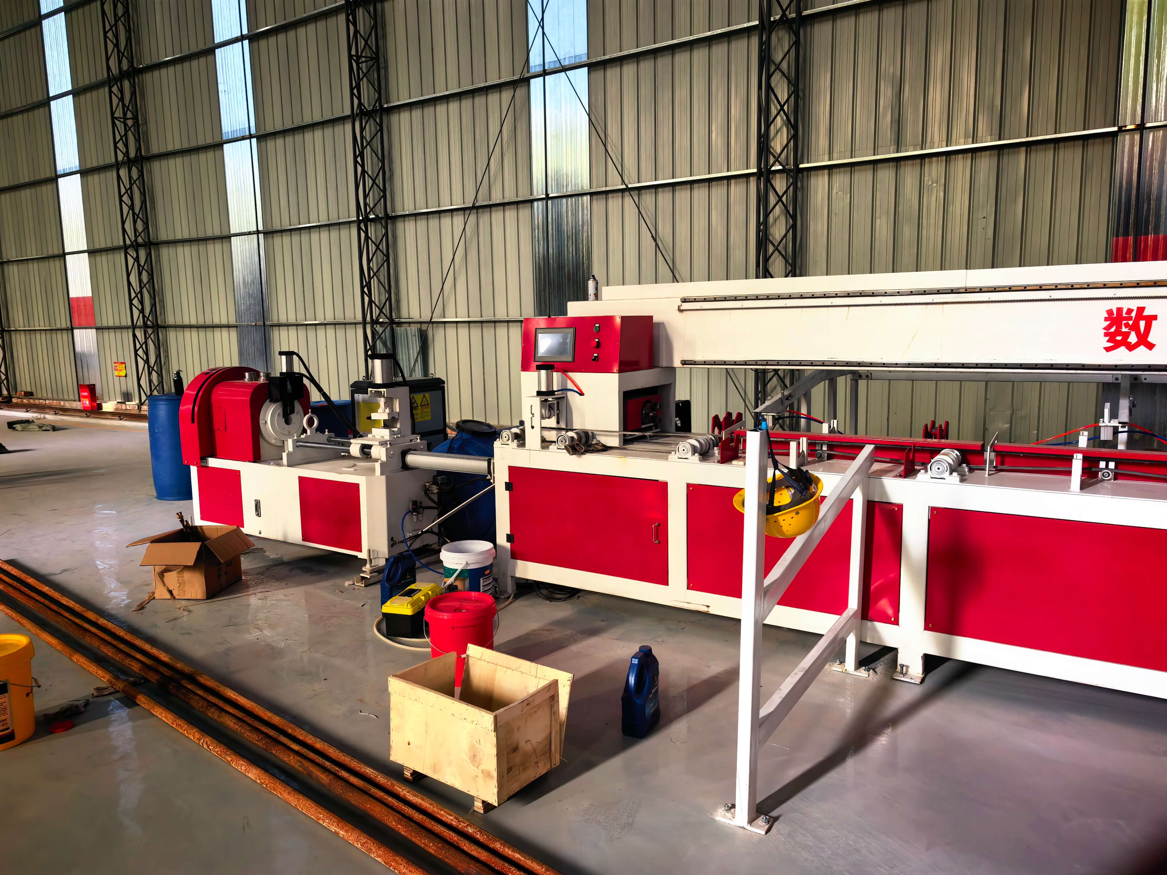 Automatic tunnel duct production line in operation