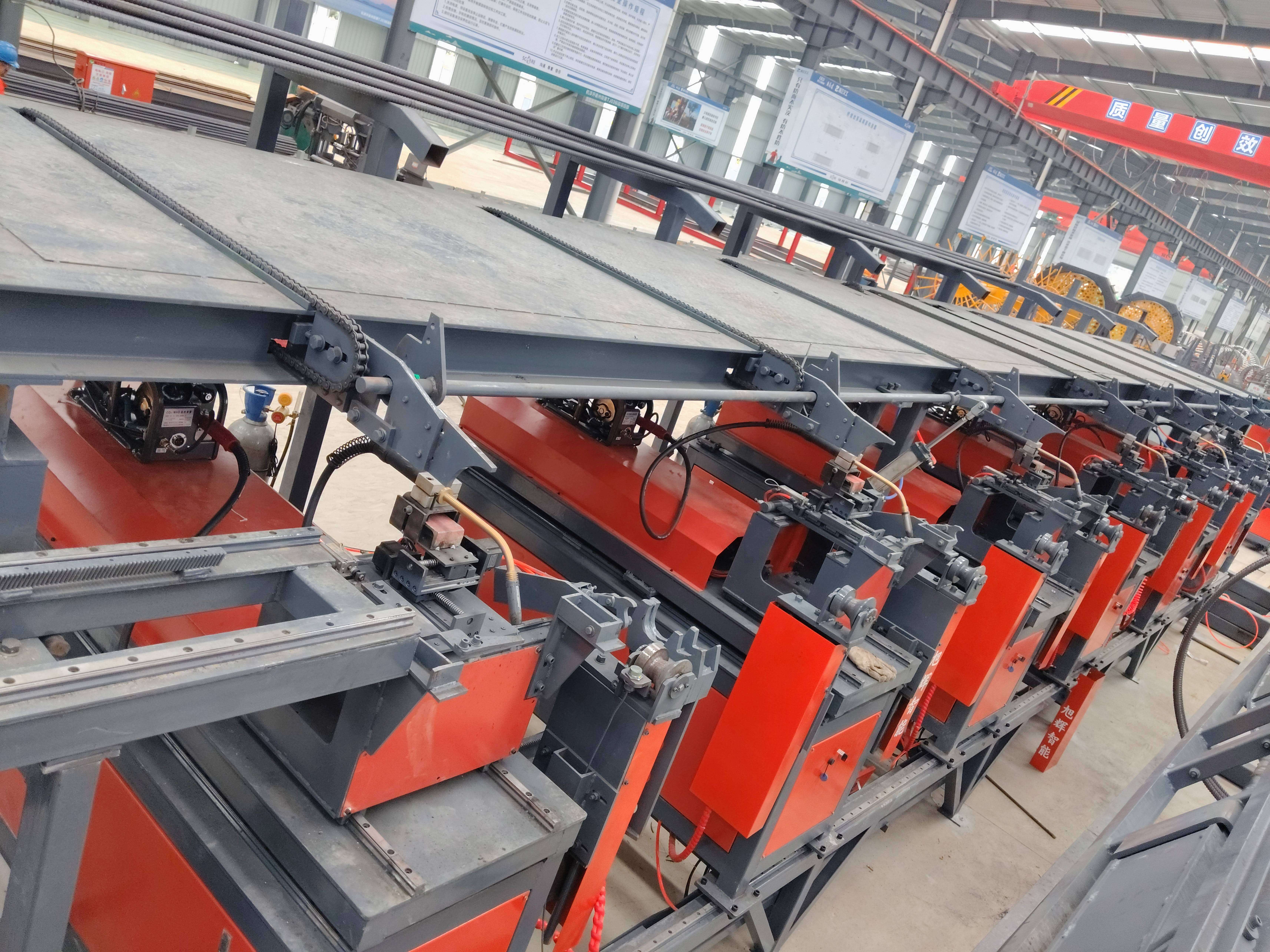 Fully automatic steel cage welding workstation in operation
