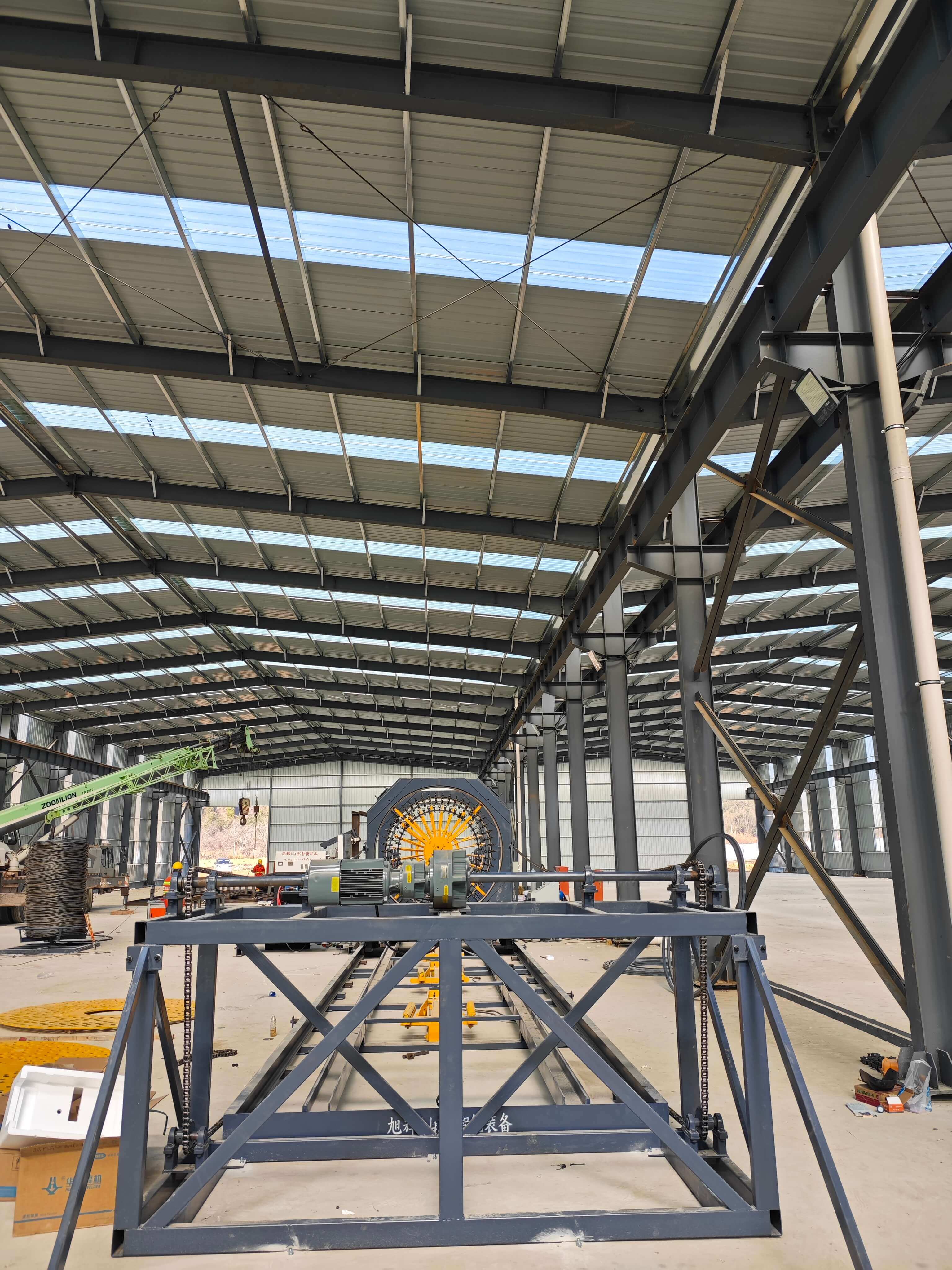 Pile foundation steel cage rolling welder in factory