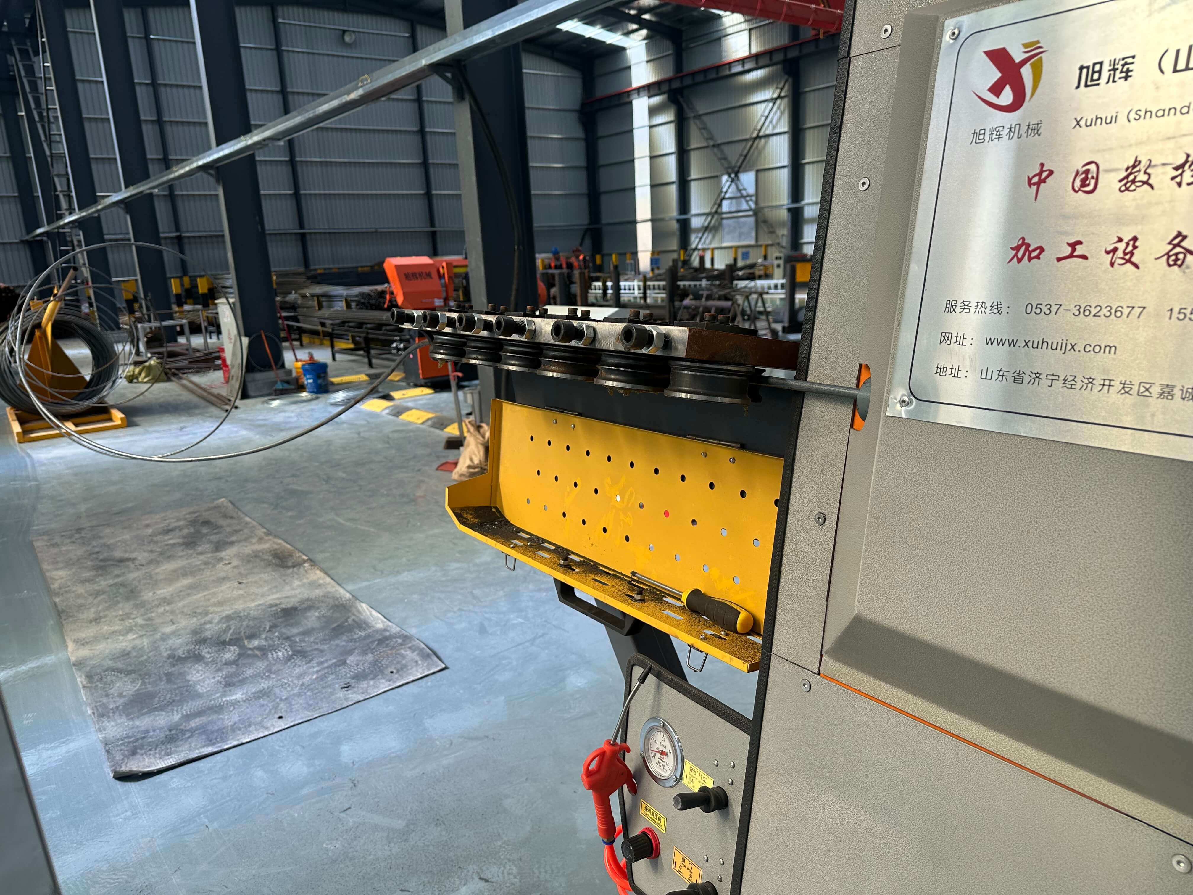 Smart rebar stirrup bender in operation