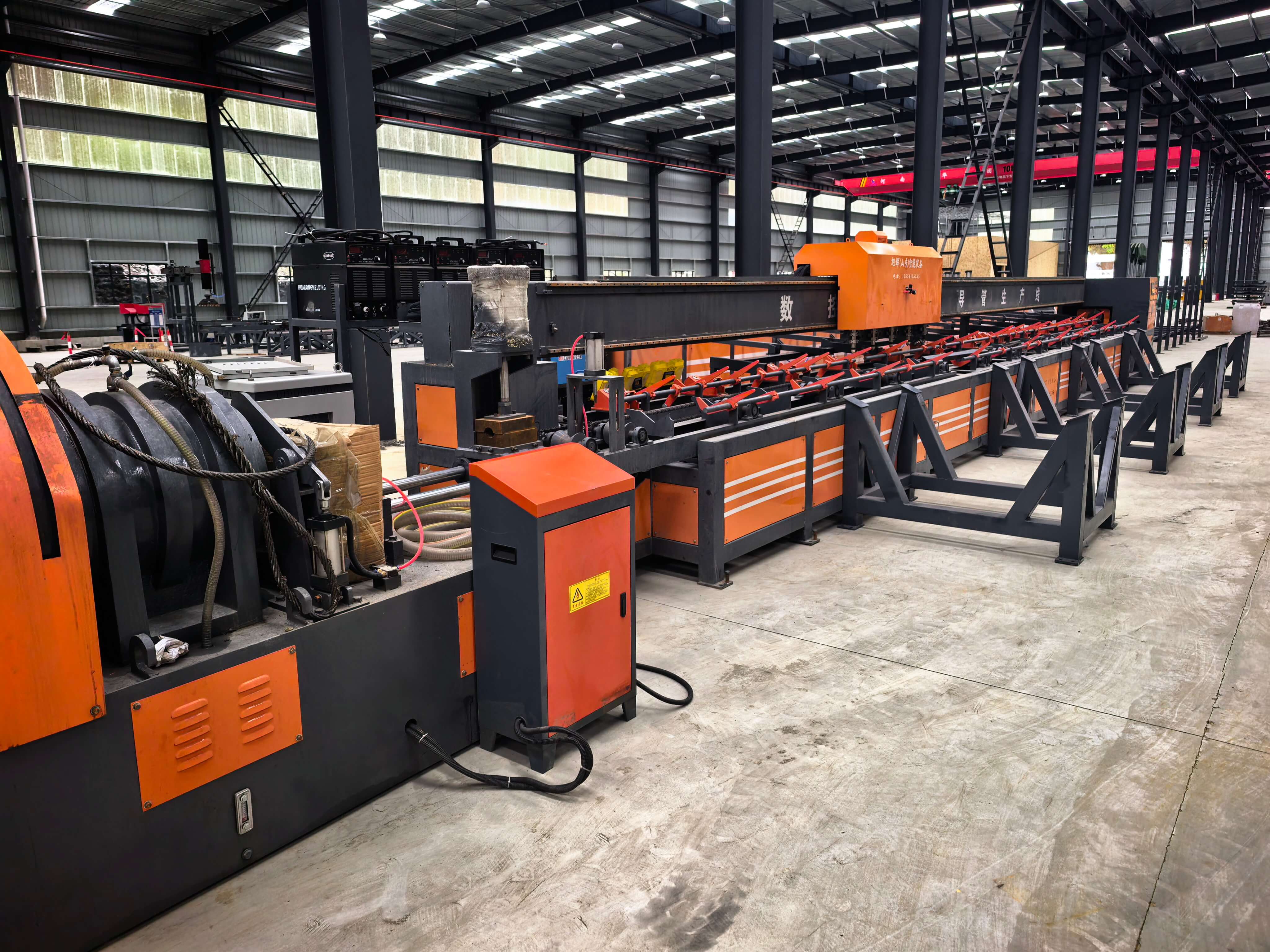 Automatic small duct production line in operation