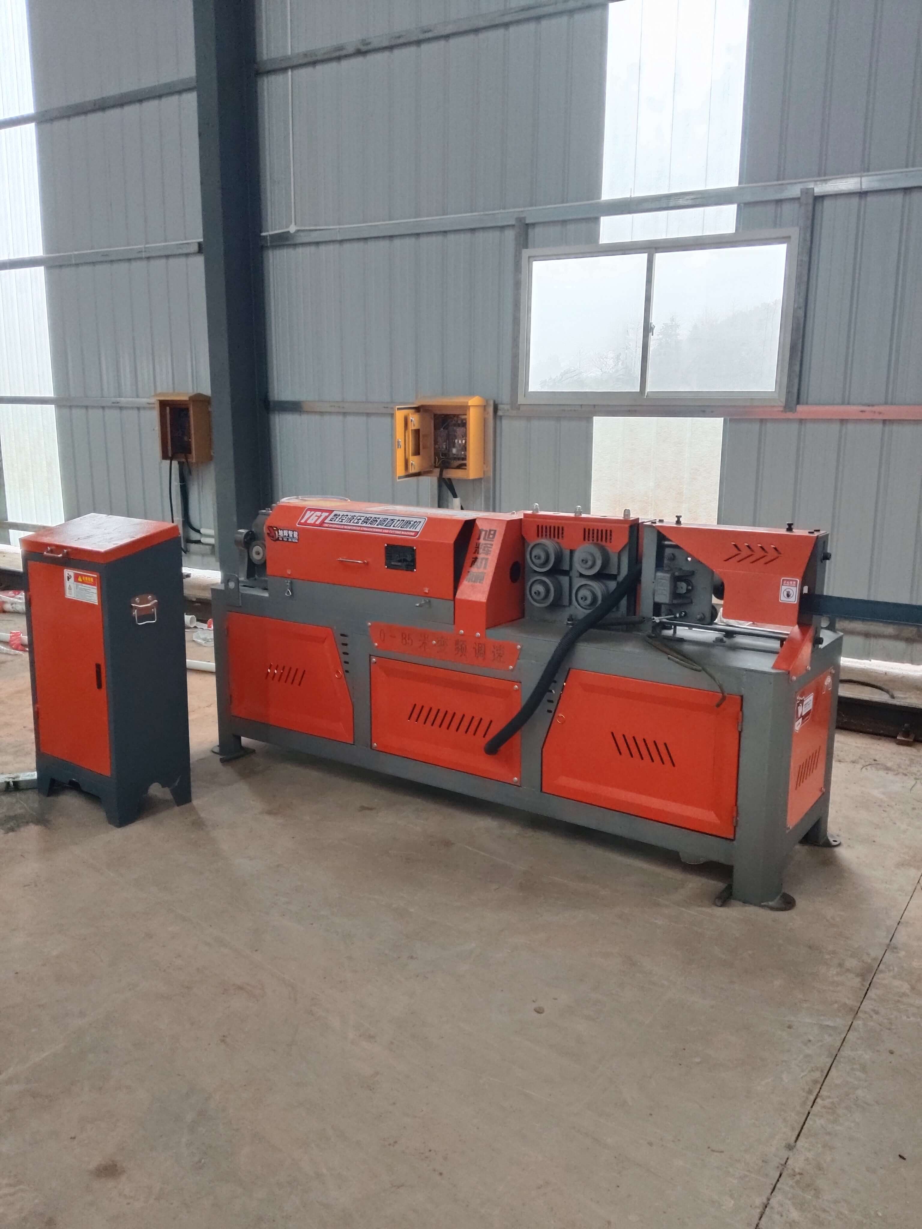 Industrial winch manufacturer