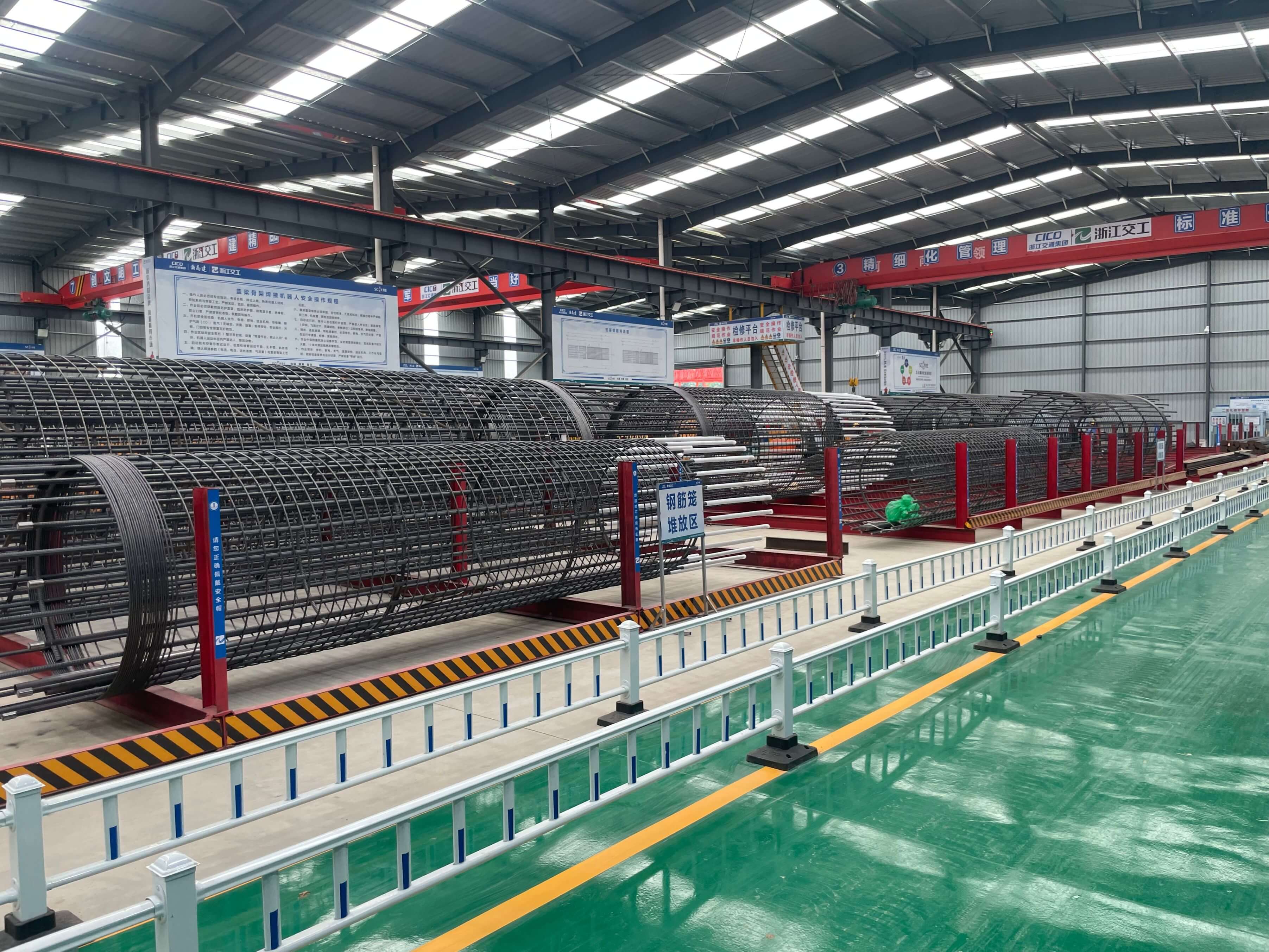 Fully automatic steel cage rolling welder in operation