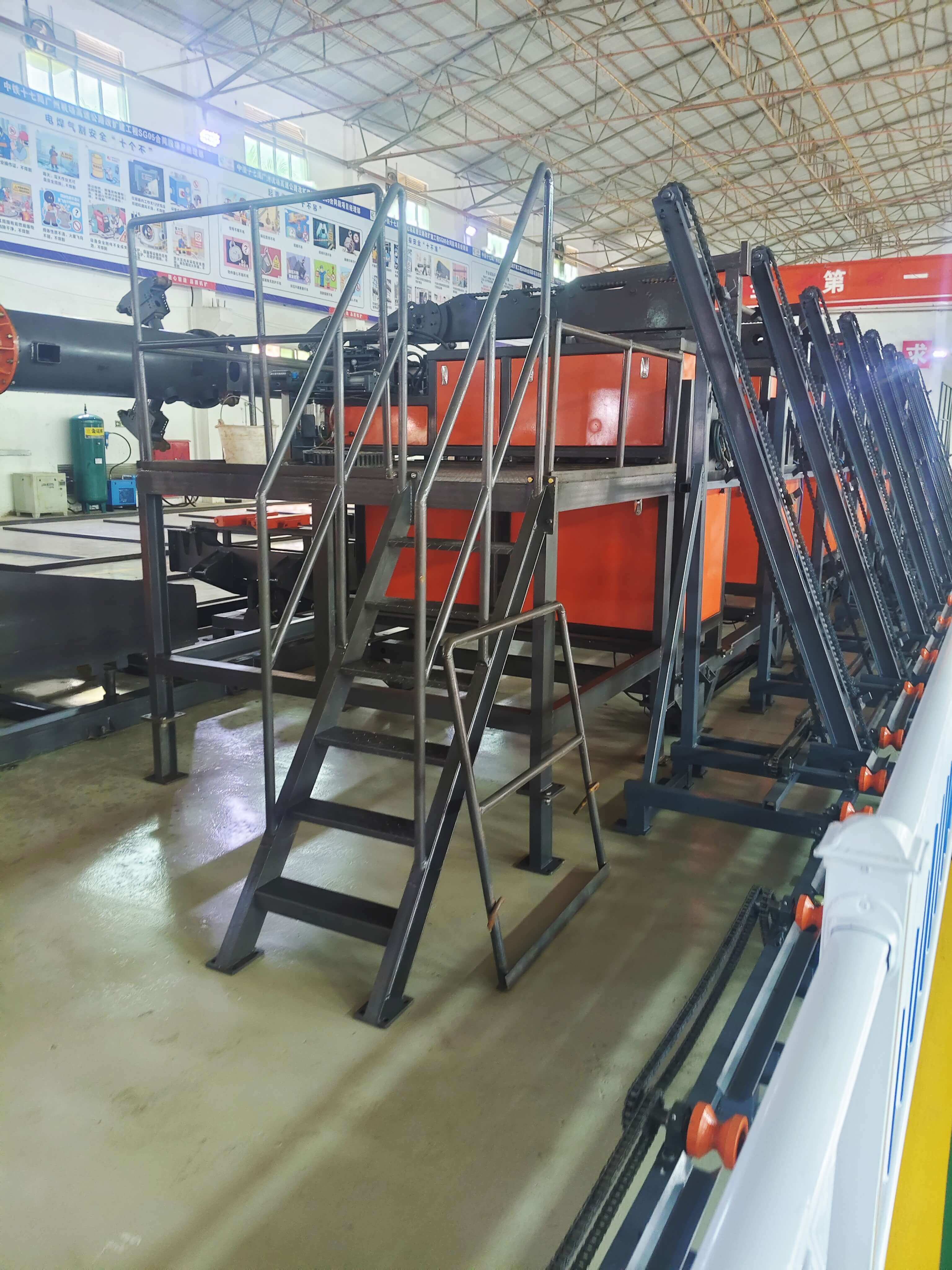 CNC reinforcement cutting and threading production line