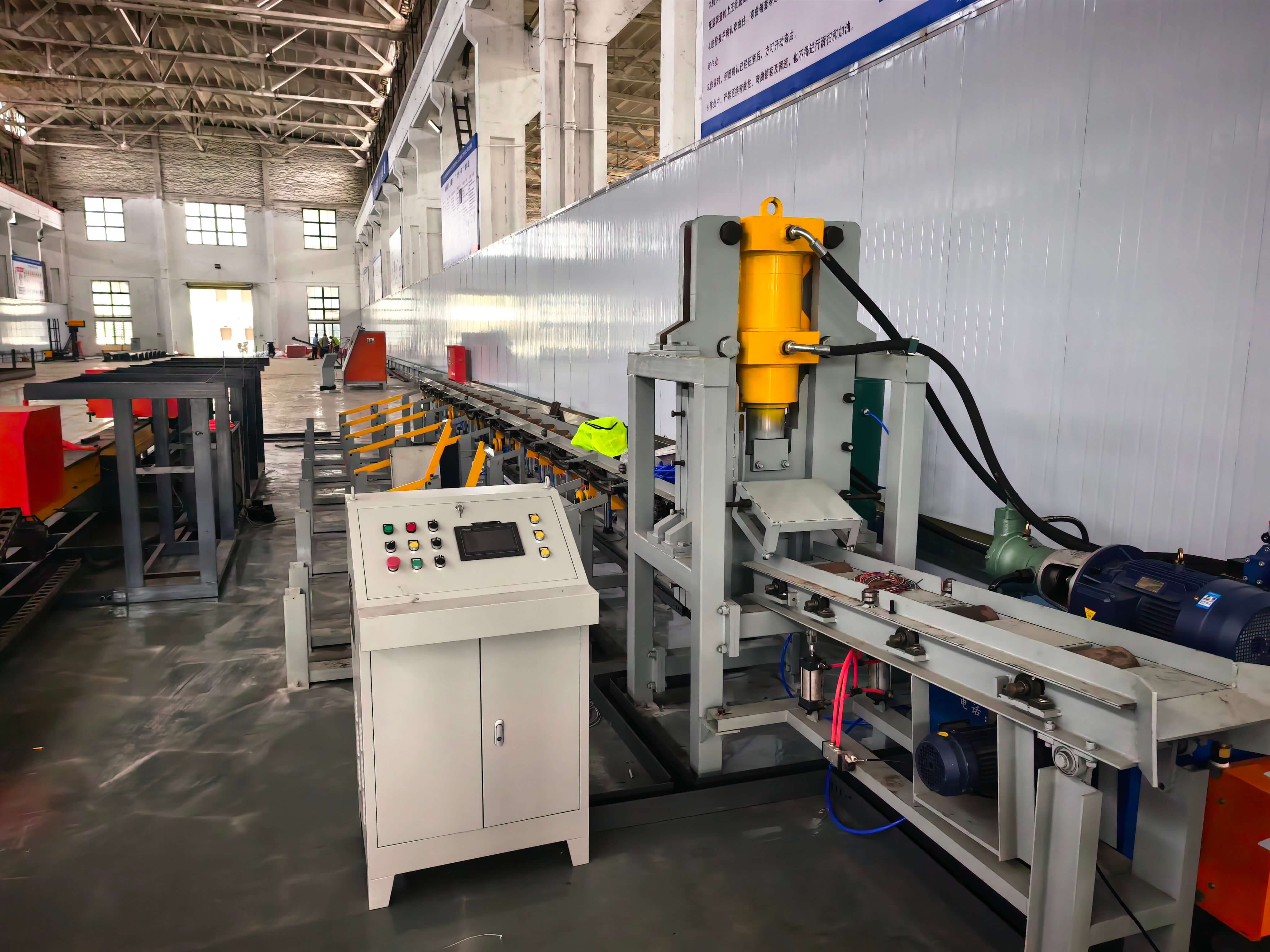 Steel bar processing equipment for industrial projects