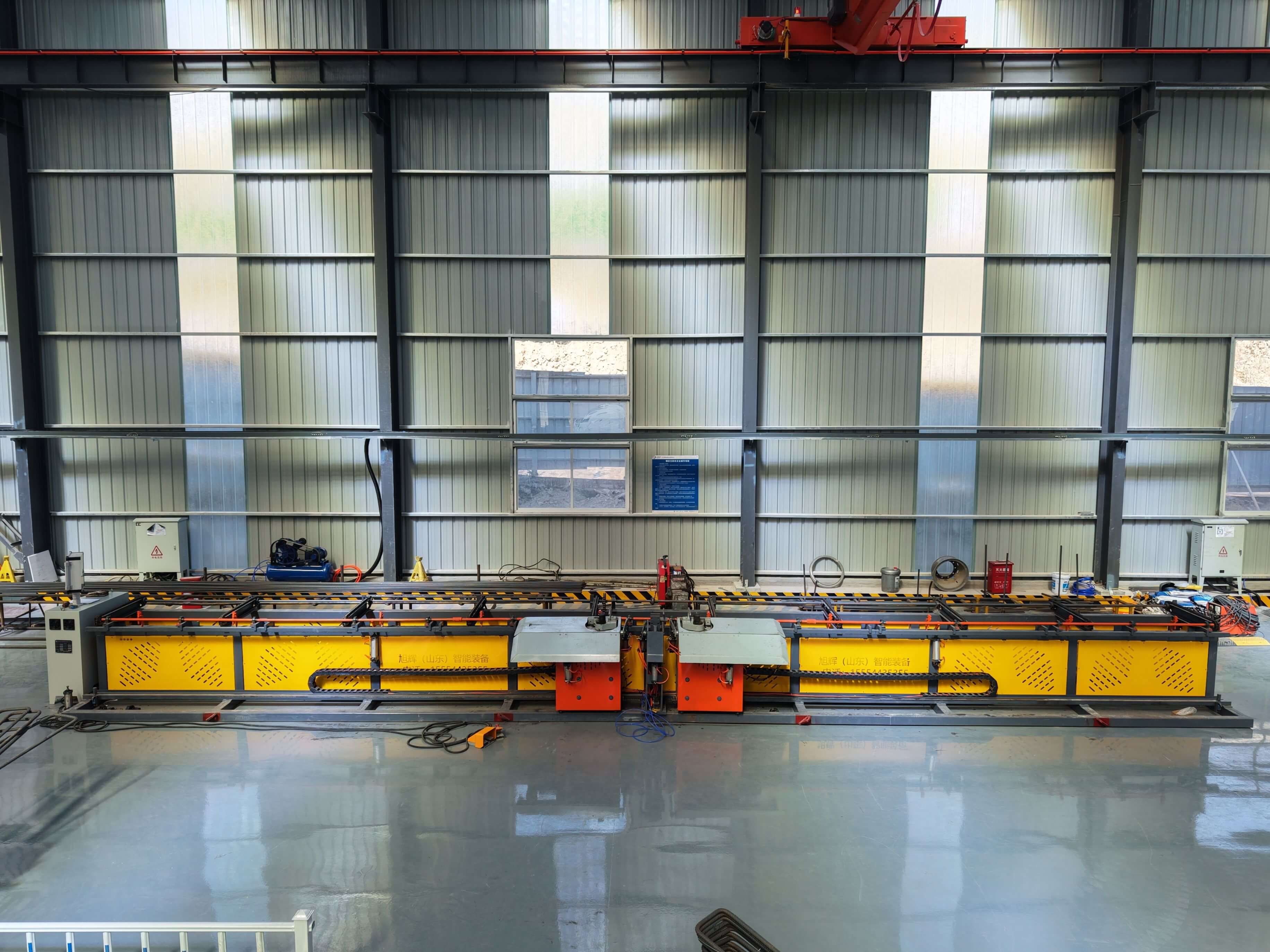 Fully automatic horizontal four-head bending center in factory