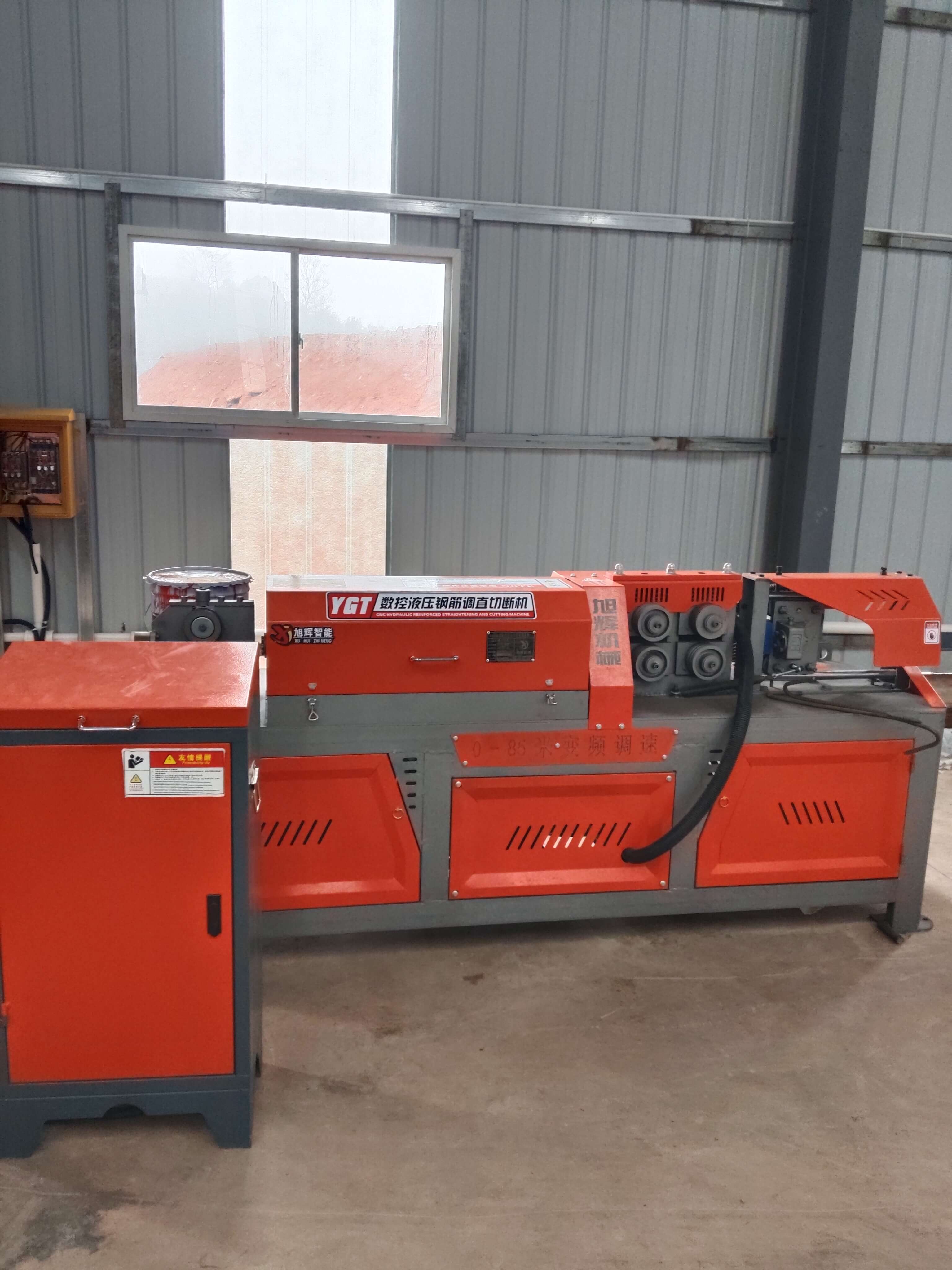 Industrial winch manufacturer