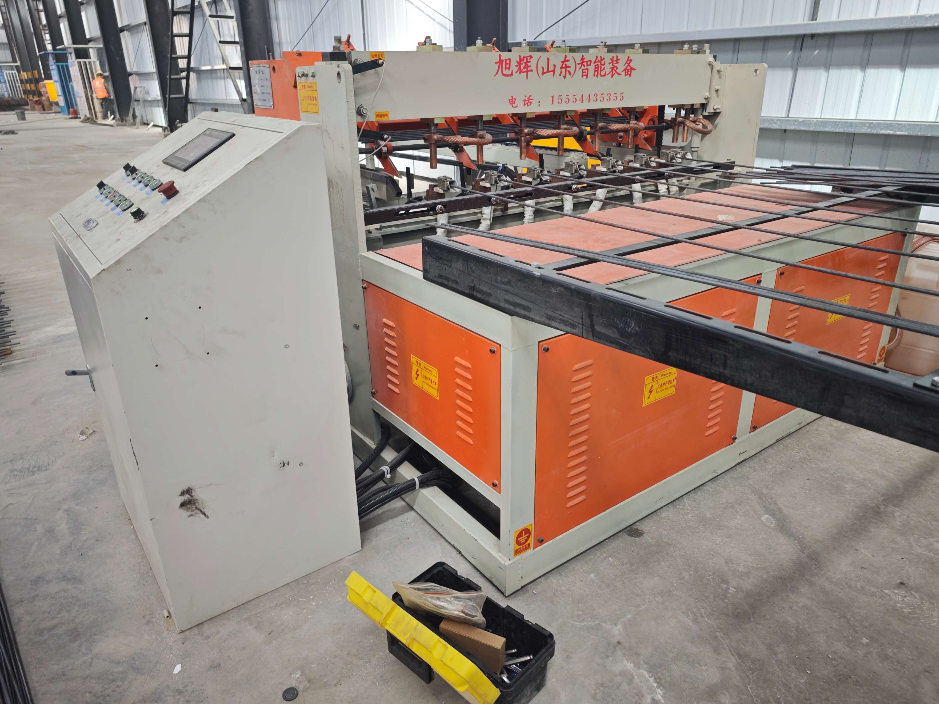 Smart steel mesh welding production line in factory