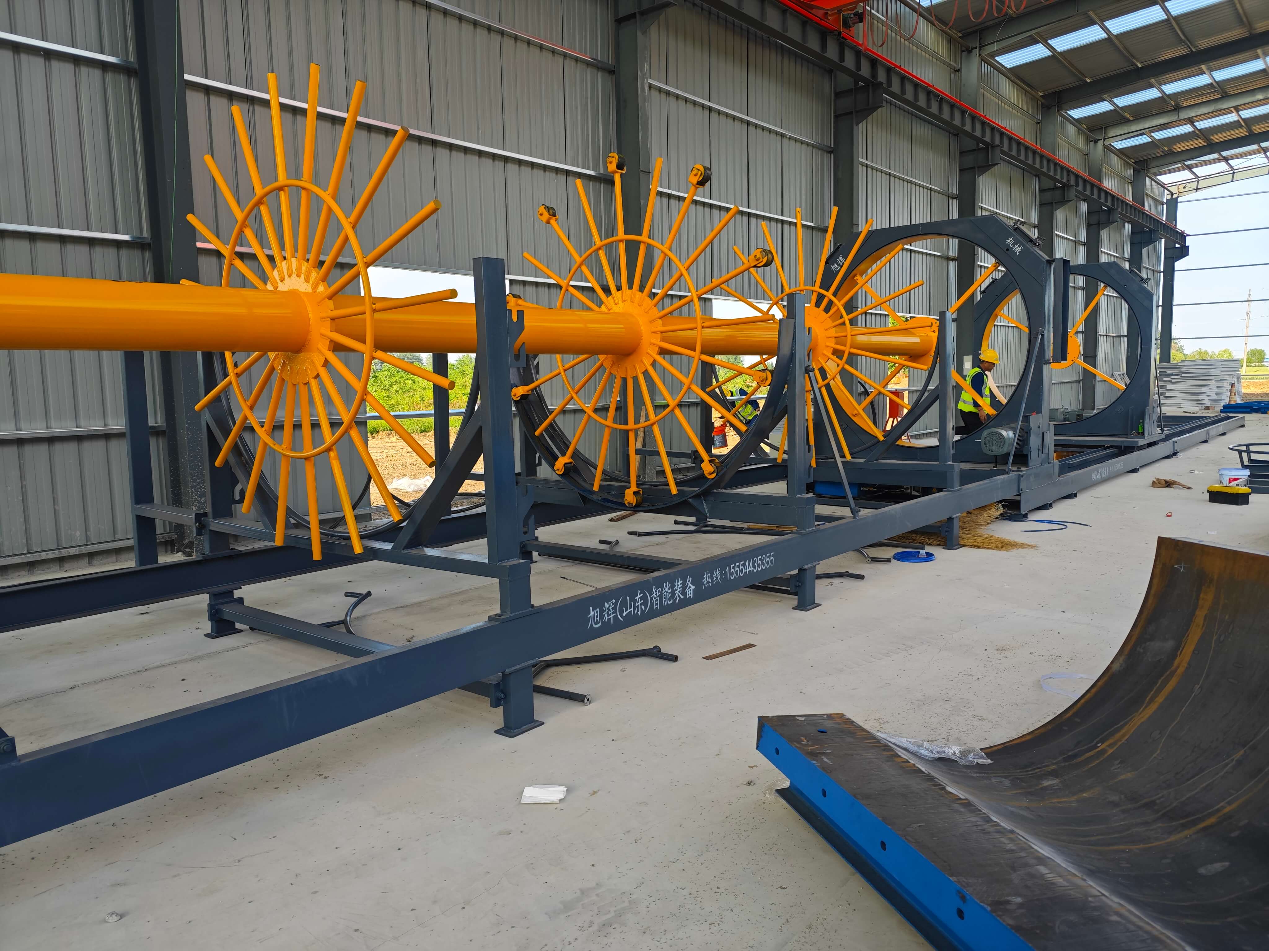 Steel reinforcement cage rolling welder manufacturing facility