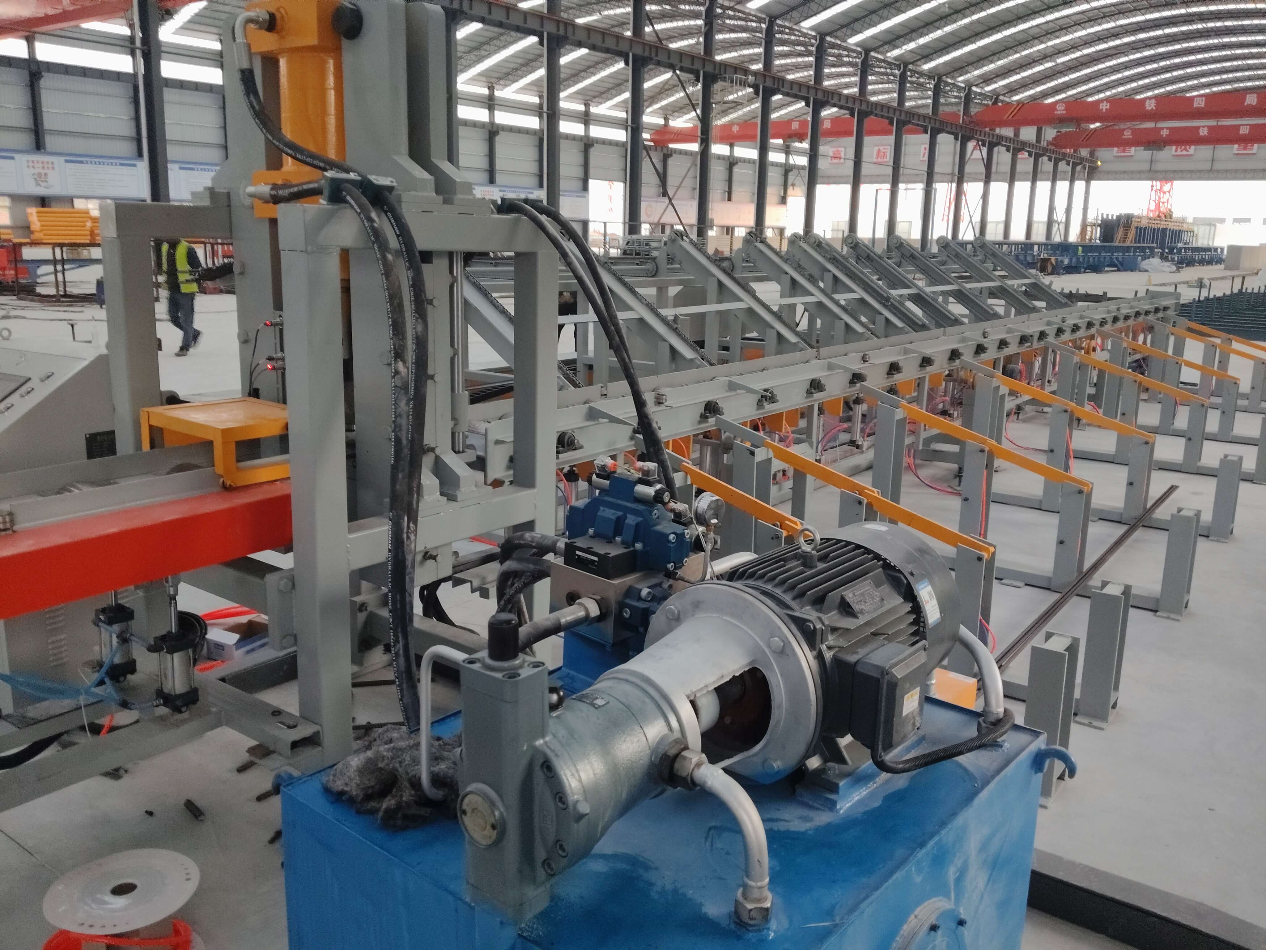 Fully automatic CNC steel bar cutting production line