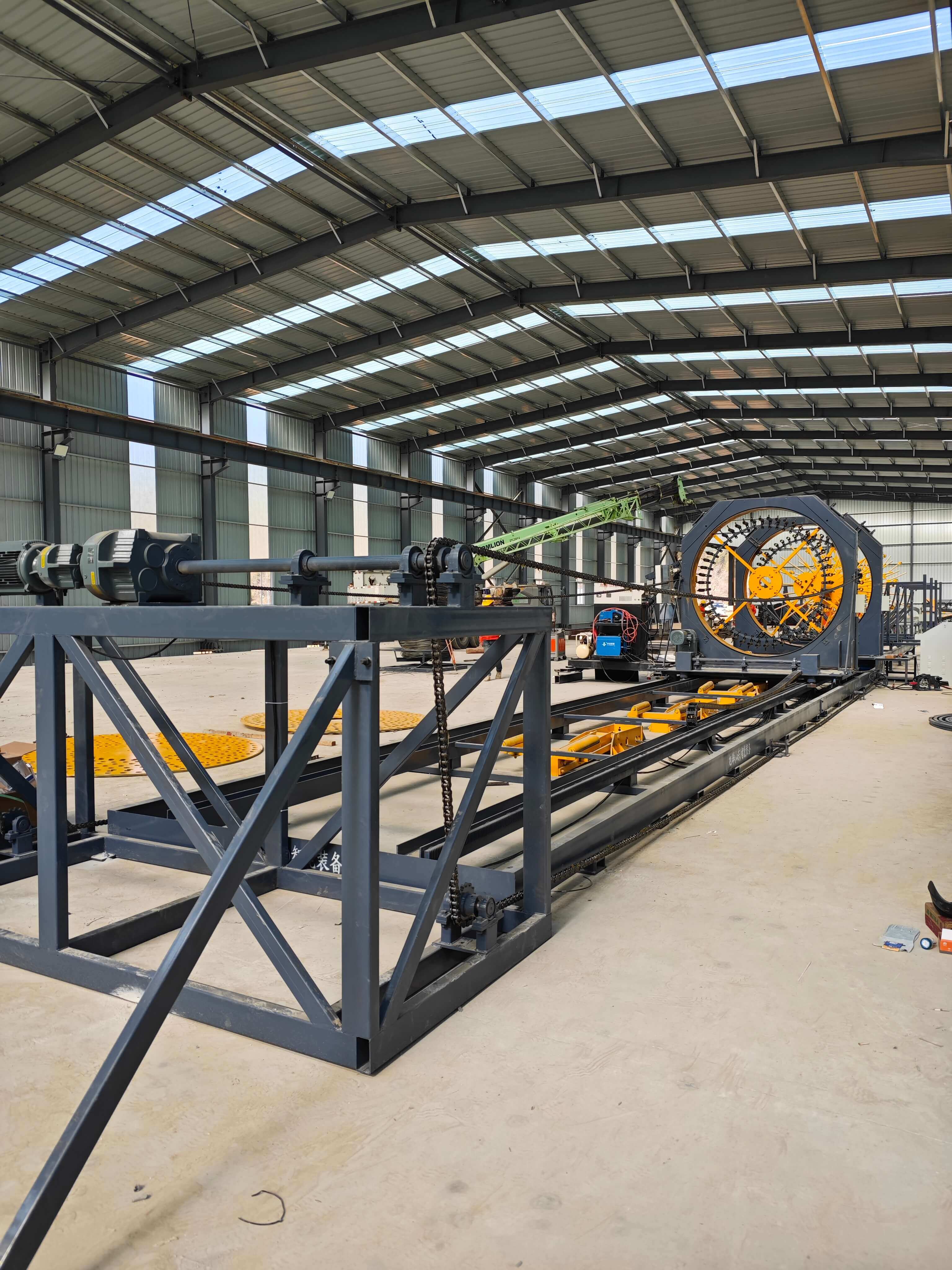 Fully automatic steel cage rolling welder in operation