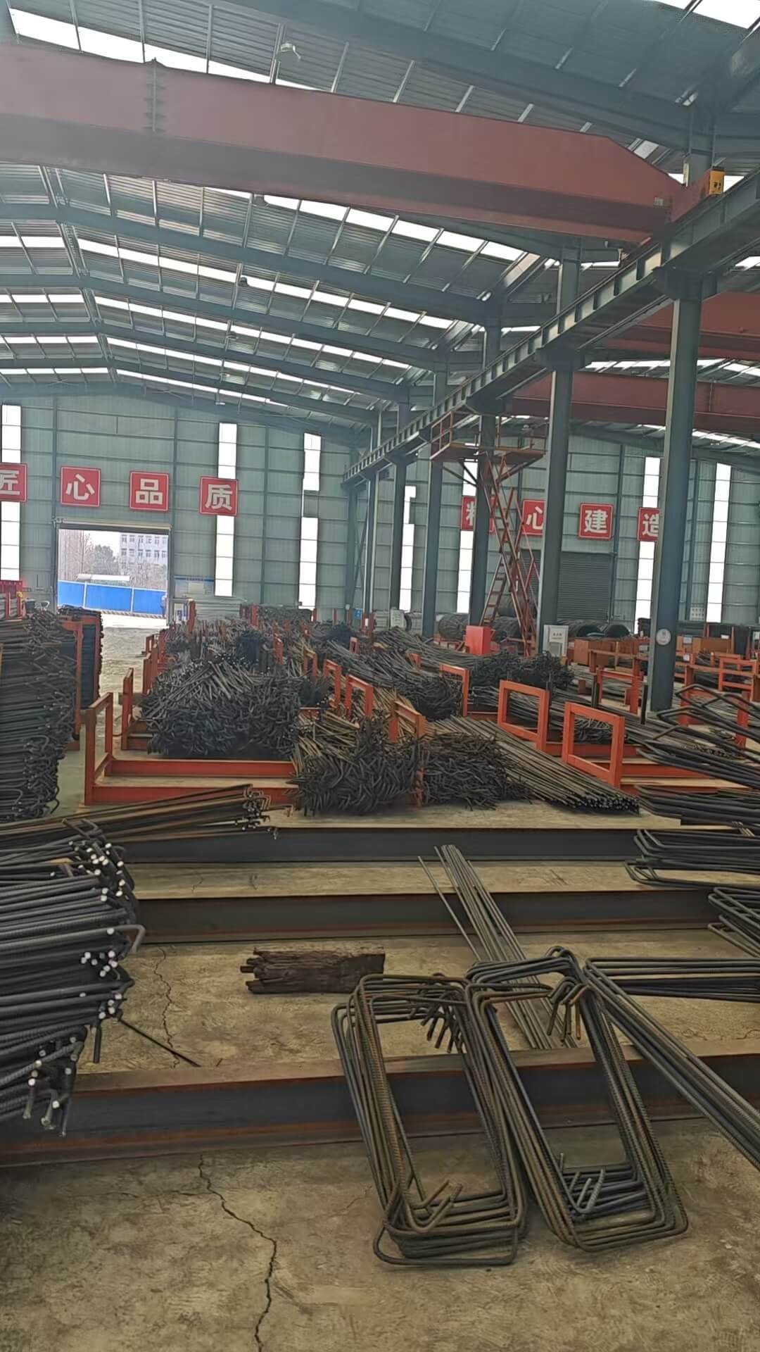Smart four-head steel bar bending center in factory