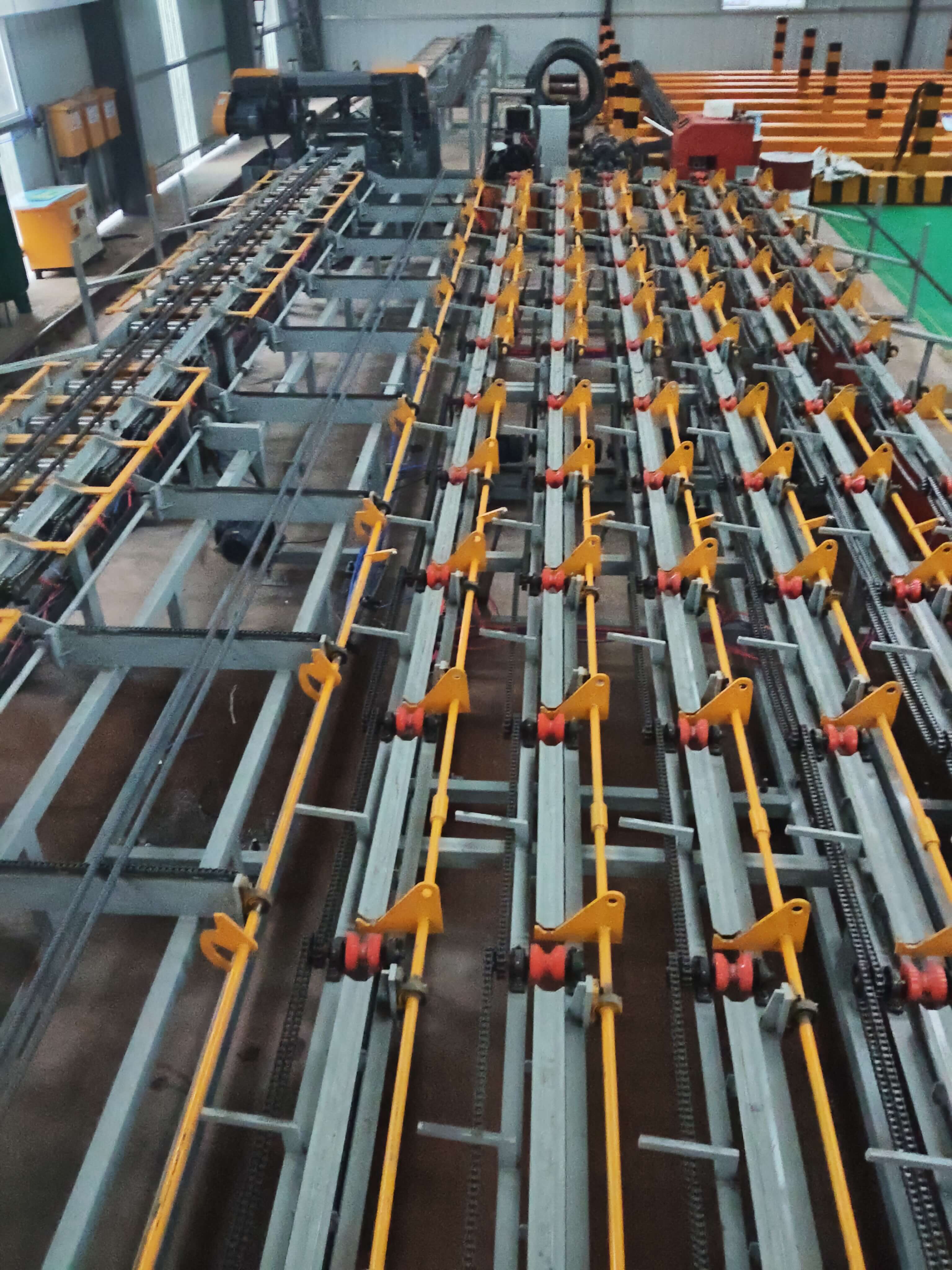 Industrial winch manufacturer
