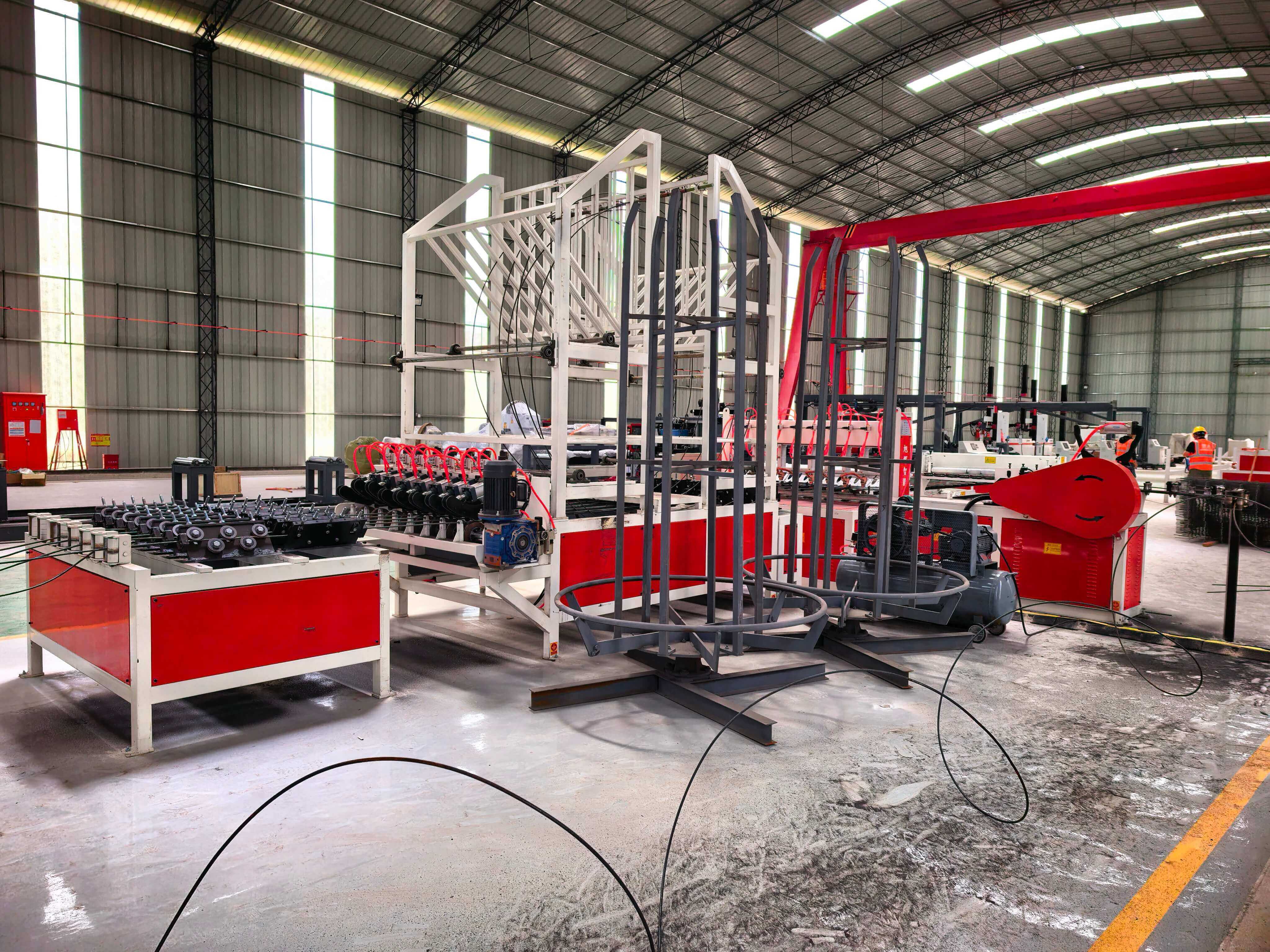 Fully automatic steel mesh welding production line in operation