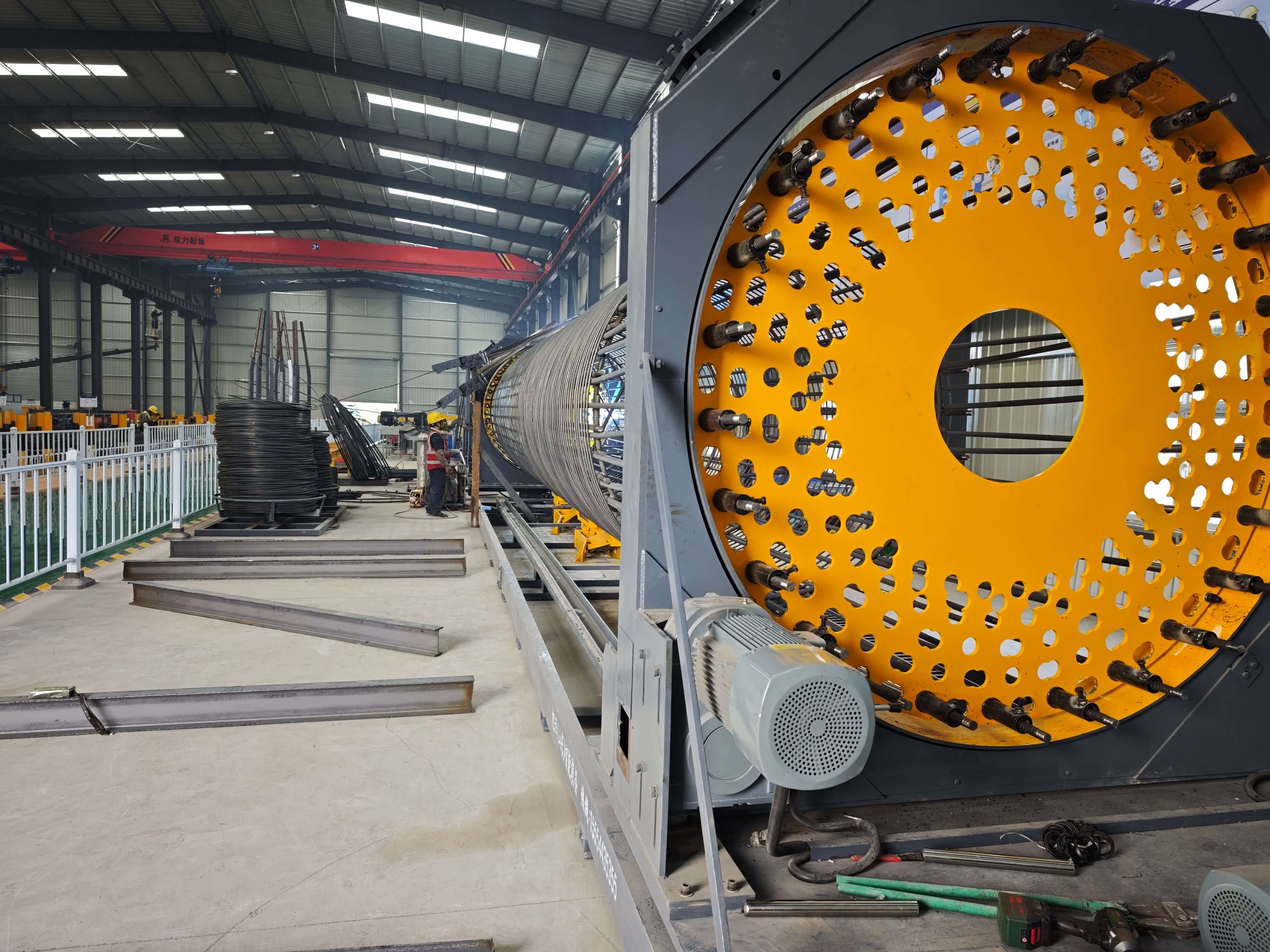 Industrial winch manufacturer
