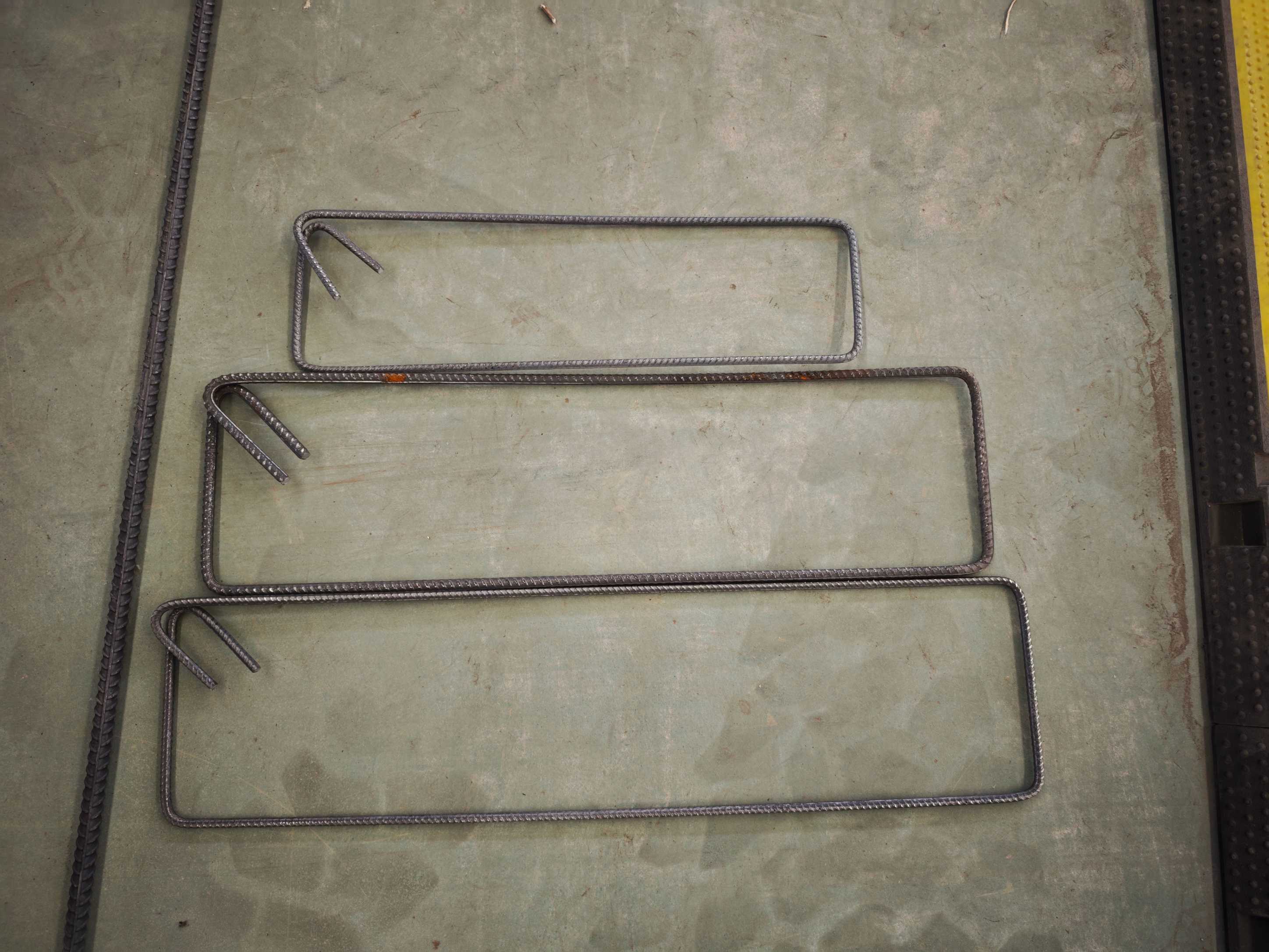 CNC steel bar bending center operation